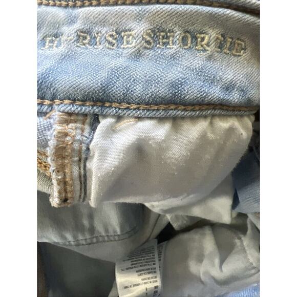 American Eagle Jean Shorts Light Wash Hi Rise Shortie Super Stretch Women Size 4 - Picture 6 of 7